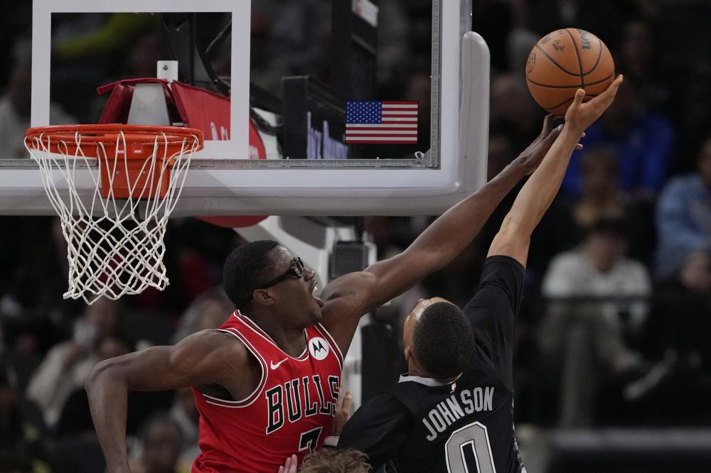 导致阵容变 导致阵容变