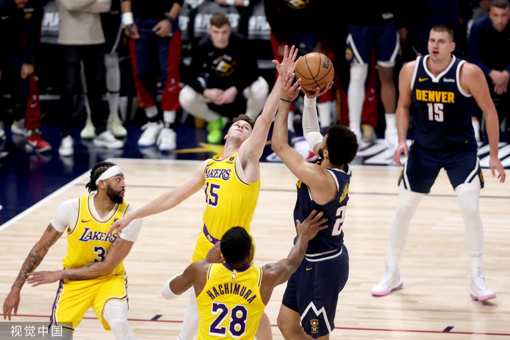 沙特方面正 沙特方面正