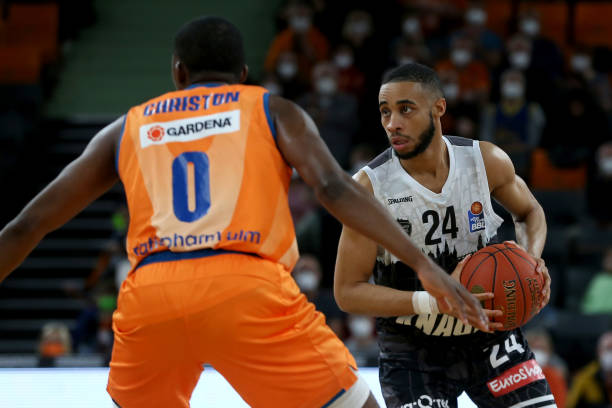 手中最具价 手中最具价